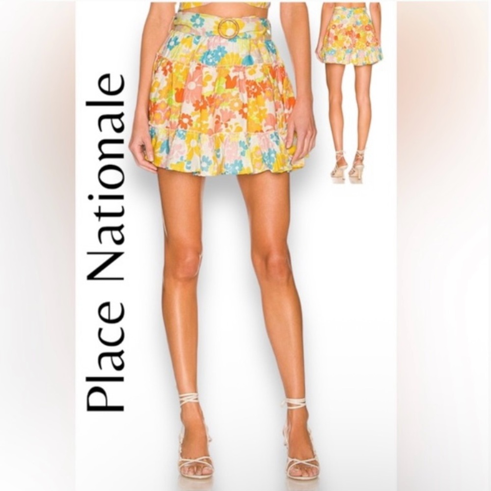 PLACE NATIONALE | Floral Linen Mini Skirt | Size 3 (Medium) | Perfect Condition!